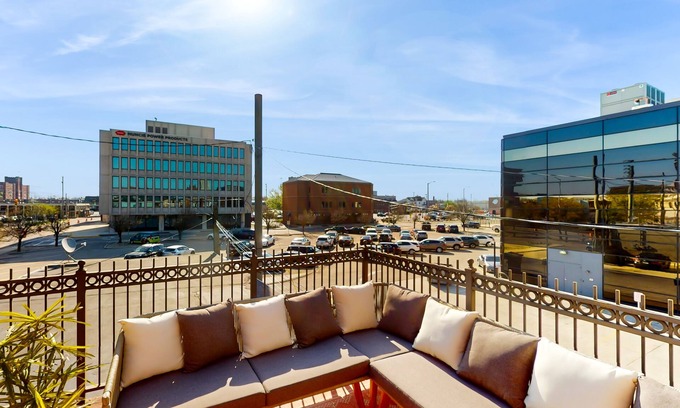 Muncie Condo | Updated condo in the heart of Historic District with patio, streaming, fast WiFi