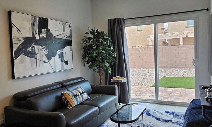 Mission Hills Condo | Upscale Condo In A NEW Gated Community