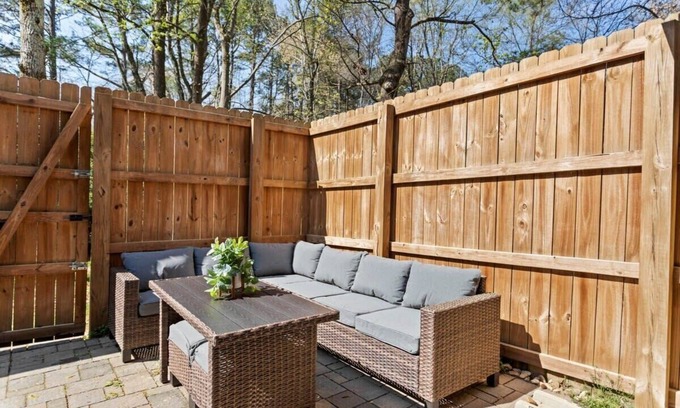 Cary House | Upscale|Dog Friendly|PNC|NC State|Fenton