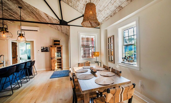 Lewes Apartment | Upscale Downtown Suite in Lewes