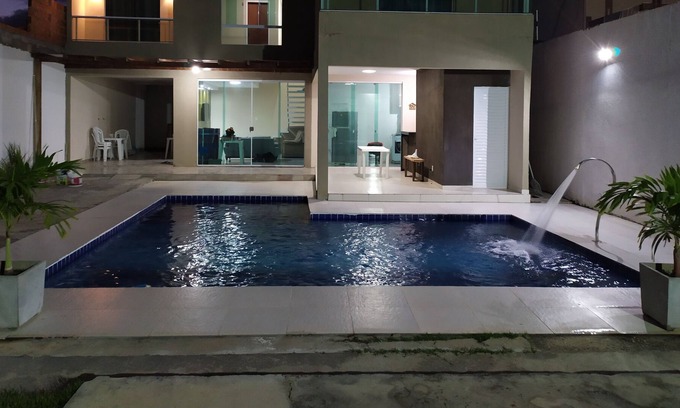 Praia do Frances House | Upscale French Beach House, 4 Bedrooms / 2 Suites, Wifi, Pool