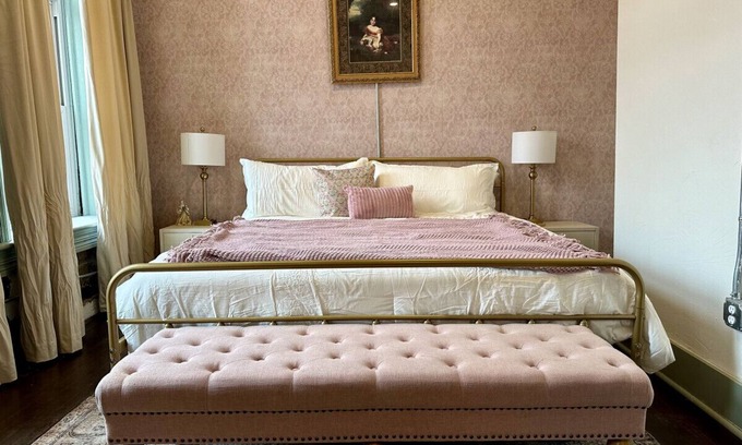 Okemah Hotel | Upscale Western Inn With Historical Distinction and Modern Comfort