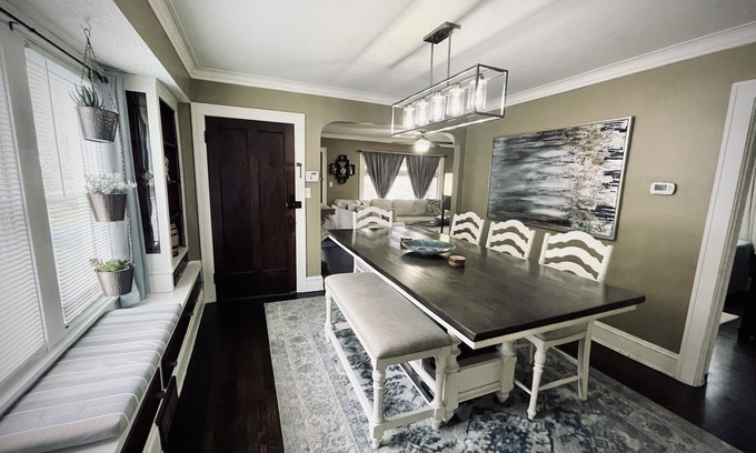 Old Brooklyn Apartment | Upstairs Unit with Office Space near Downtown Cleveland + National Park