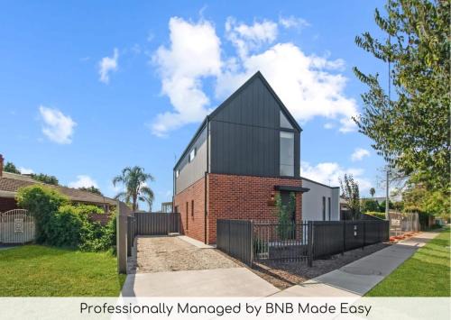 Wagga Wagga House | Urban Barn - Stylish, Family Friendly