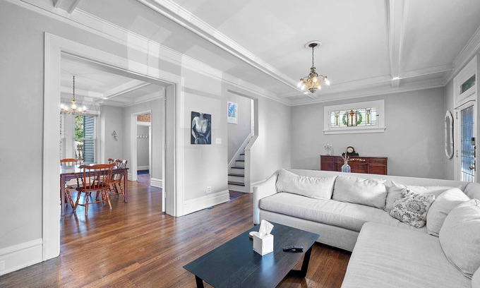 Franklin Park House | Urban Elegance Getaway