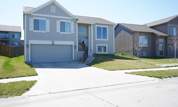 North Central Omaha House | Urban Retreat: Family house Minutes from Downtown & Lake Cunningham