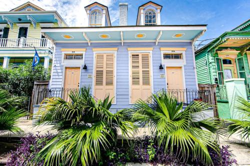 Treme Apartment | Ursulines Historic Creole Cottage- Steps to Qtr -E