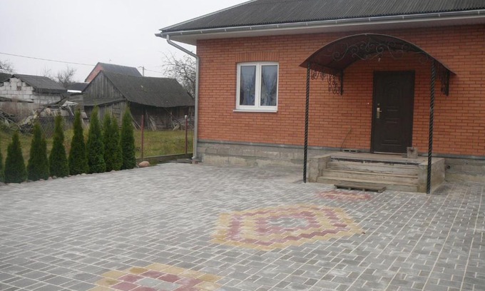 Cherni House | Usadba Mishel