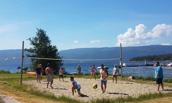 Hole Other | Utvika Gård & Camping