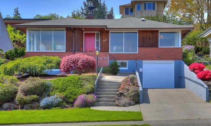 Laurelhurst House | UW Children’s Hospital Charmer