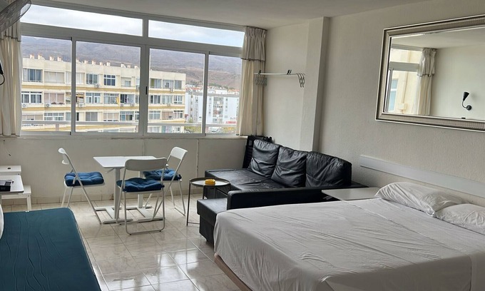 Playa del Ingles Apartment | Vacation Apartment 'Mirador Los Molinos' with Sea View, Shared Pool and Shared Garden