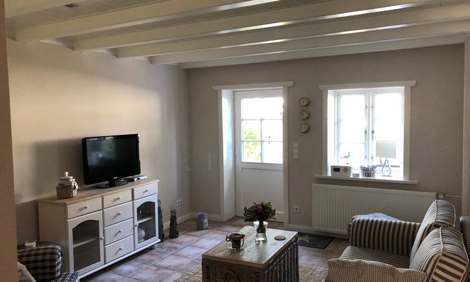 Wrixum Apartment | Vacation apartment/apartment for 3 guests with 60m² in Wrixum on Föhr (109681)