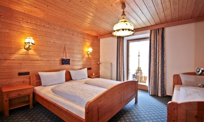 Ruhpolding Apartment | Vacation apartment Alpenpanorama, 68sqm, with balcony, kitchenette, WLAN