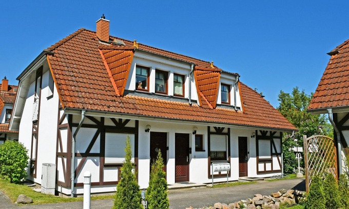 Gustow Apartment | Vacation apartment with balcony Gustow on Rügen