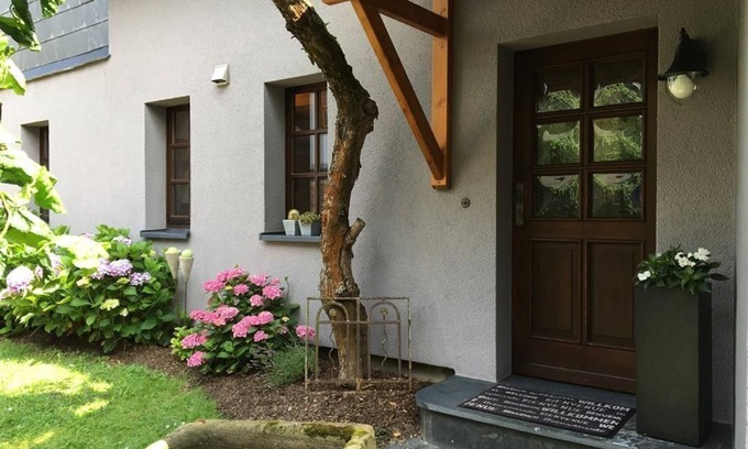 Kirchberg House | Vacation cottage Eifelgasse - Holiday cottage