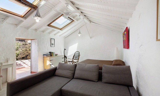 Tejeda House | Vacation Home "Casa Cueva Tejeda 2 Dorm" with Sea View, Private Terrace & Wi-Fi