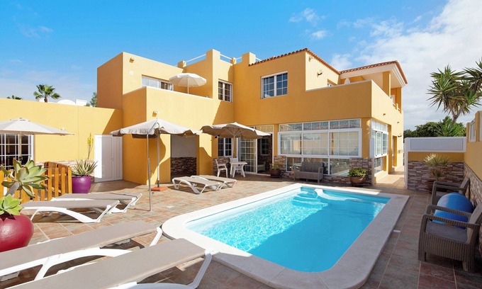 Bahia Calma Apartment | Vacation Home "Casa Paco 1" with Private Terrace, Shared Pool & Wi-Fi