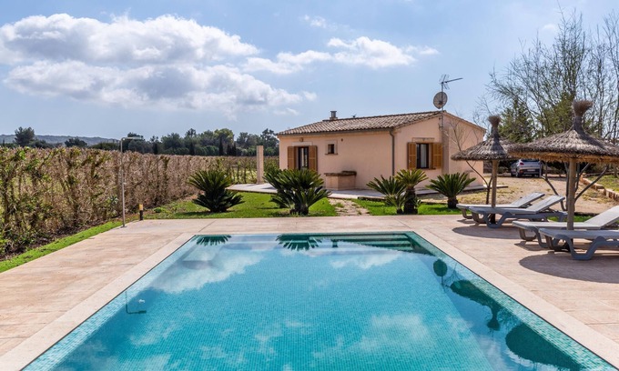 Es Palmer House | Vacation Home Son Fort Des Trenc with Mountain View, Pool, Wi-Fi, Terrace & Garden