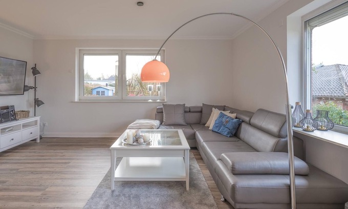 Schobull House | Vacation home Wattläufer in Husum for up to 4 people