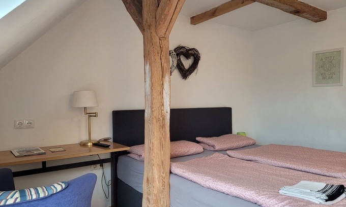 Krummenhagen Apartment | Vacation room 2 - RUMPELSTILZ baking and brewing barn