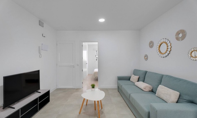 San Cristobal de La Laguna Apartment | Vacation 'S5' with Wi-Fi