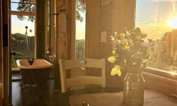 Wiley House | Valhalla Sky Suite at Hisaw Gap