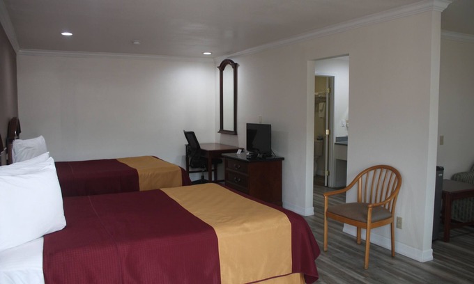 Benton Tract Hotel | Value Inn & Suites