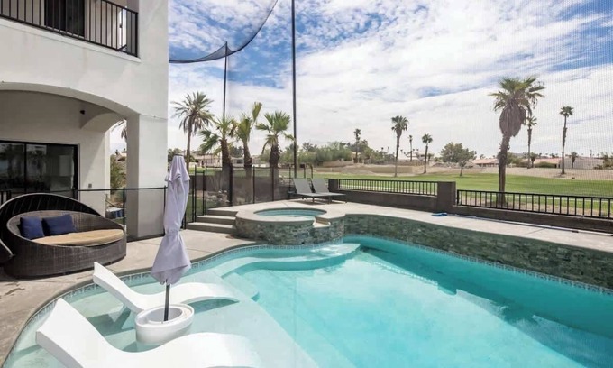Lake Havasu City Villa | Vanderpump Rules! Lake Havasu Luxury Villa w/Pool, Hot Tub + Guest House