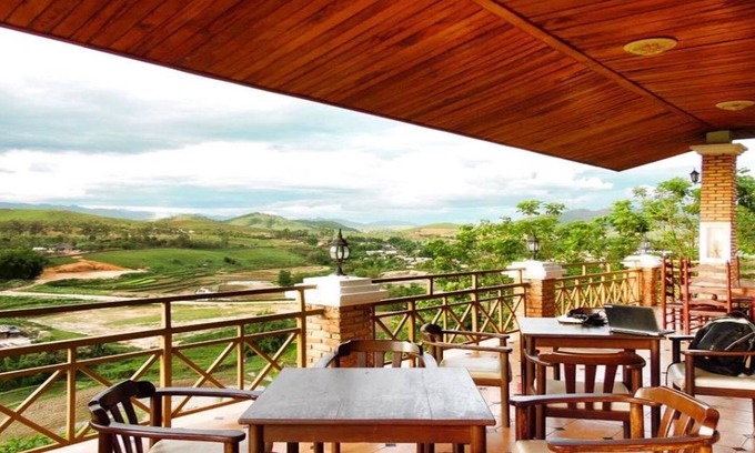 Phonsavan Hotel | Vansana Plain of Jars Hotel