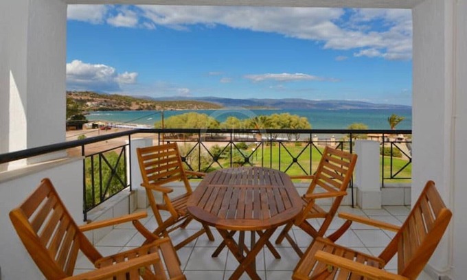 Ermionida Apartment | Vasiliki, a perfect 2 bedroom apartment on a sandy beach