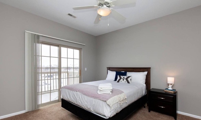 Ames Apartment | Vector Travel Guest Suite | West Ames | near ISU