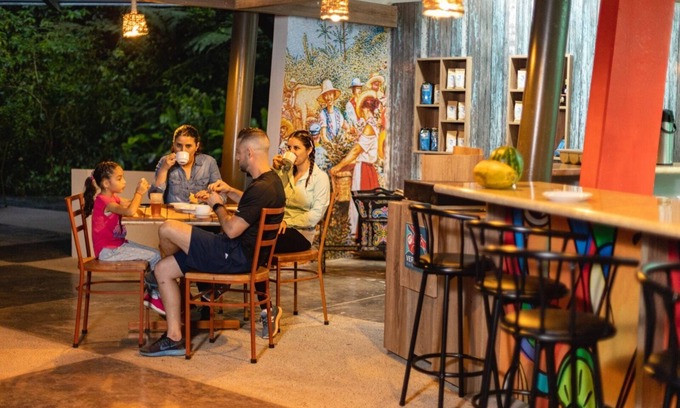 Santa Lucia Hotel | Veragua Rainforest Lodge