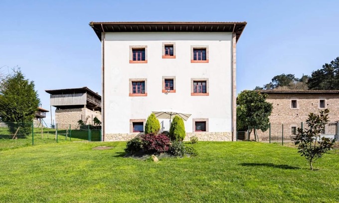 Aces Cottage | Very spacious house in the center of Asturias