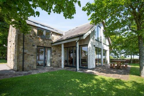 Hexham House | Vesta View