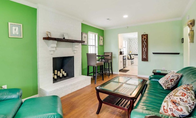 North Charleston Apartment | Vibrant North Charleston Duplex Near Airport!