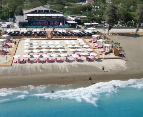 Artikli Hotel | vice city beach resort otel