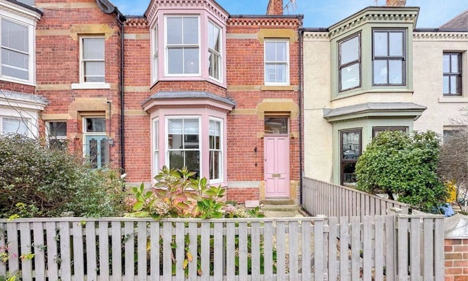 Saltburn-by-the-Sea House | Victorian Beach House in Saltburn By The Sea