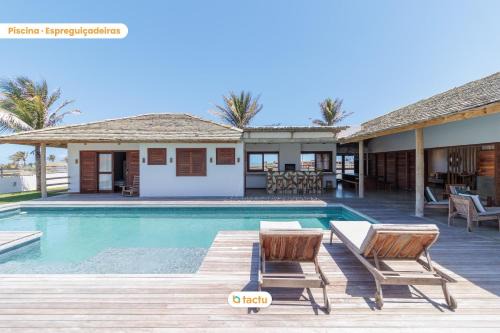 Fortim House | Vila Oásis, wake up to a SEA VIEW in Fortim