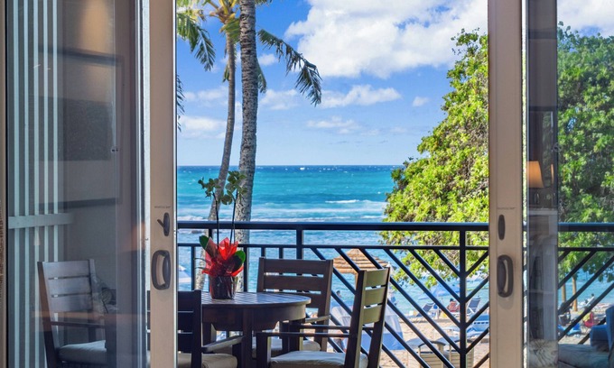 Kahuku Apartment | Villa 202: Fall Reduced 50%! Ocean View Turtle Bay