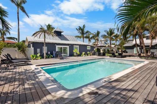 Holmes Beach Villa | Villa #3 Seahorse