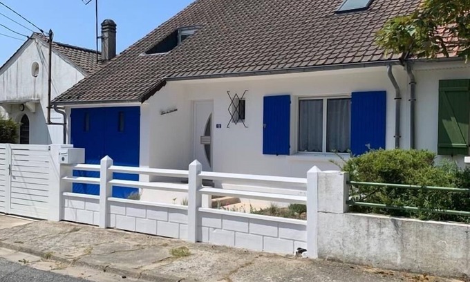 Quend-Plage-les-Pins House | Villa 4min walk to beach with garden & garage