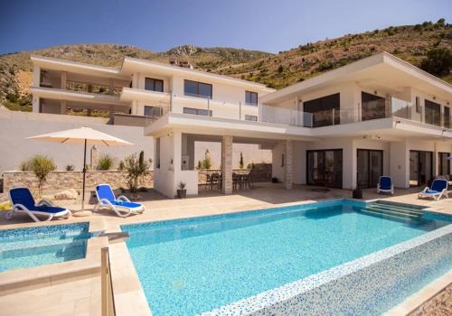 Ravno Villa | Villa Andrea with private pool near Dubrovnik