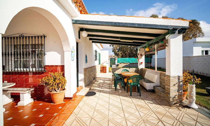 El Palmar Ski Chalet | Villa Angela el Palmarnvery close to the beach (pets free)