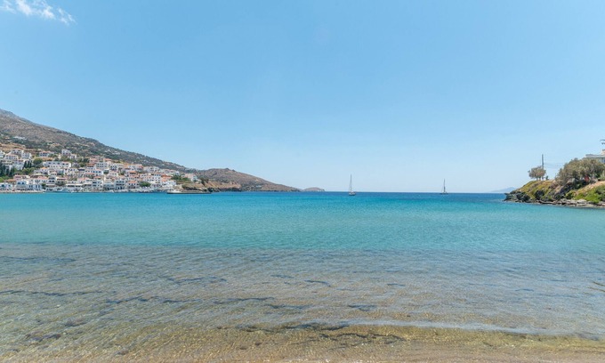 Mpatsi Villa | Villa 'Bebas Villas 2' with Private Terrace, Wi-Fi and Air Conditioning