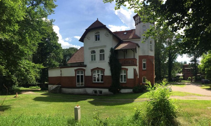Ludwigslust Apartment | Villa Blumenthal