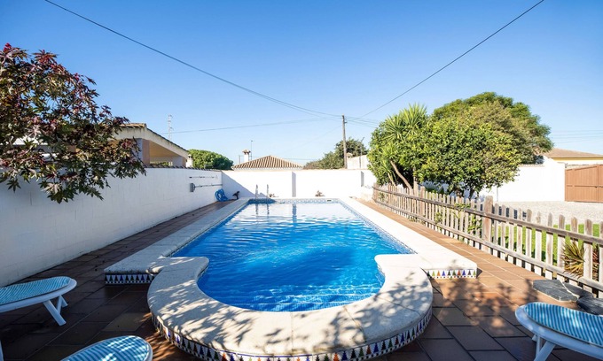 Los Franceses-la Vega Villa | Villa 'Casa Coxy 3 bed enclosed private pool' with Wi-Fi, A/C, Terrace & Garden