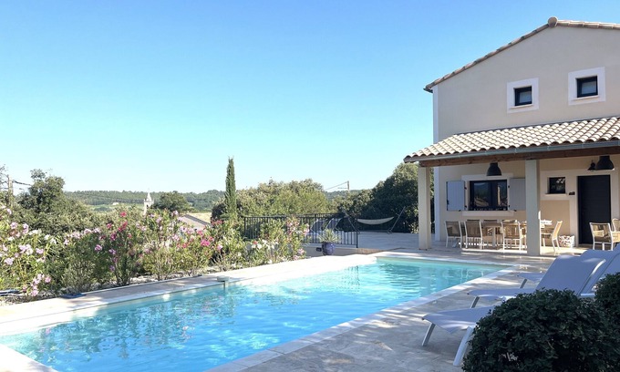 Villes-sur-Auzon Villa | Villa Chevalier