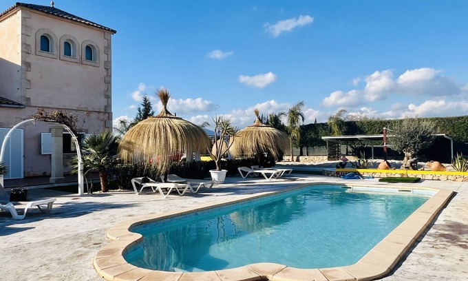 Llevant Villa | Villa Copacabana Super Lujo