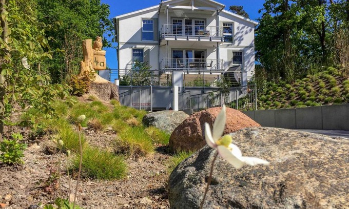 Binz Apartment | Villa "Düne 4" - WG1 im EG mit Terrasse strandnah