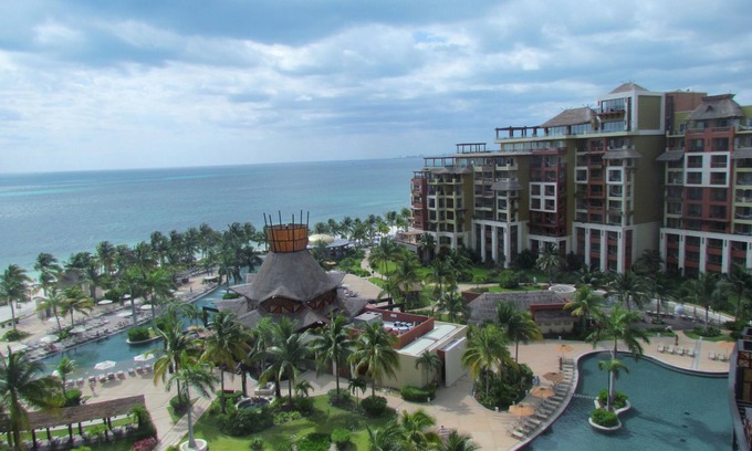 Playa Mujeres Villa | Villa del Palmar Cancun MX